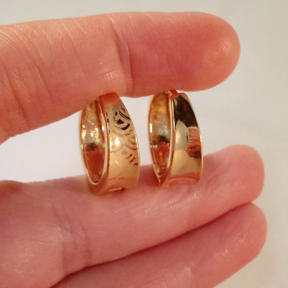 18K Yellow Gold Filled Laser Carved Hoop Earrings Gorgeous Party Gift - Picture 2 of 4